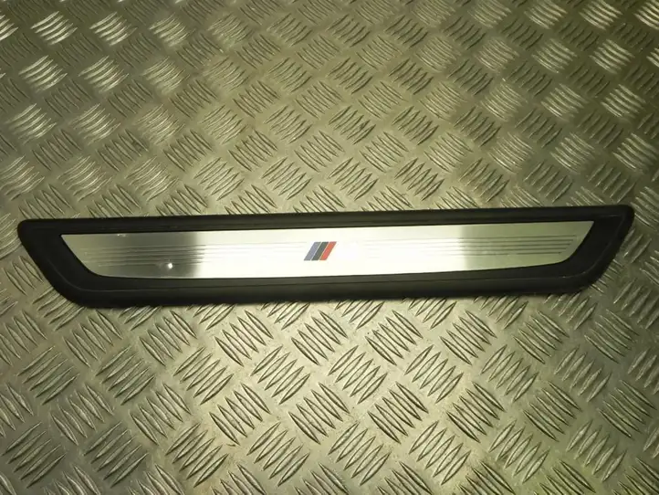 BMW 7 F01 (2008 - 2016) 7181011 Накладка порога — фото 1