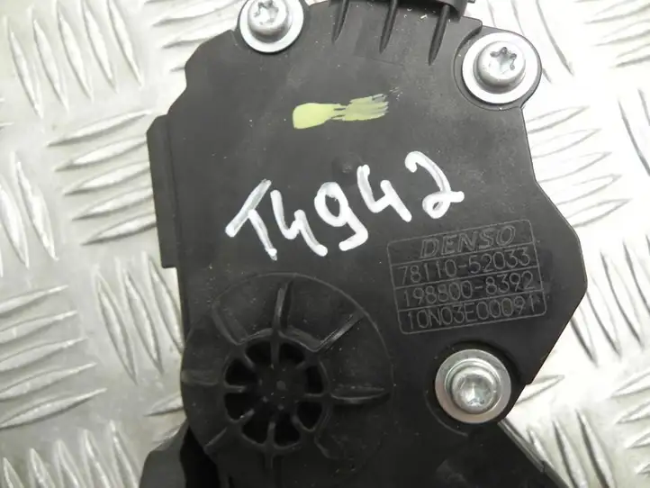 Toyota Verso (2009 - 2012) 7811052033 Педаль акселератора — фото 4