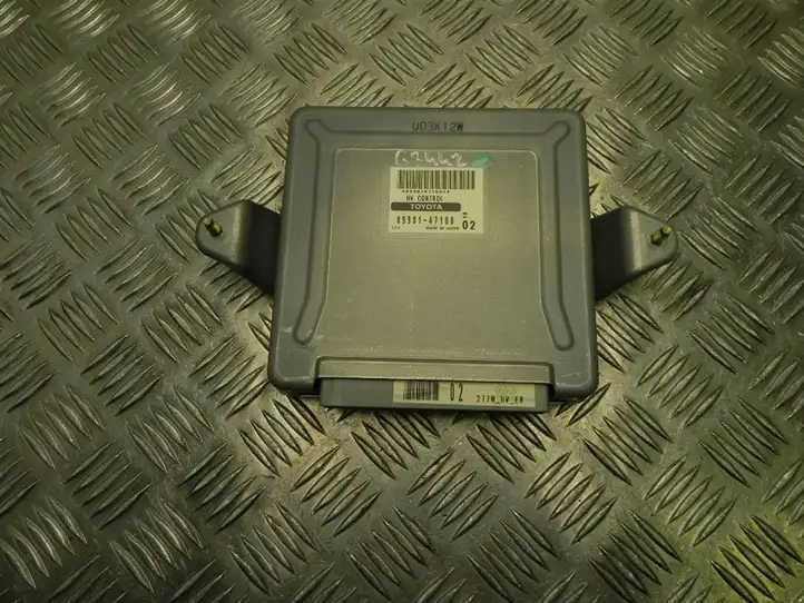 Toyota Prius (XW20) (2003 - 2009) 8998147100 Прочие блоки управления — фото 1