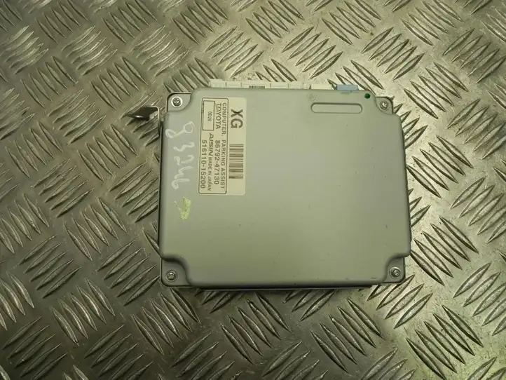 Toyota Prius (XW30) (2009 - 2015) 51611015200 Прочие блоки управления — фото 1