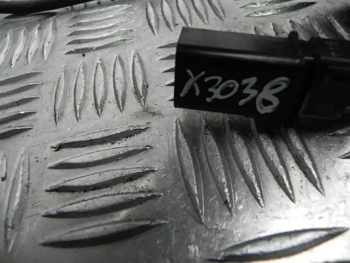 Audi A4 S4 B8 8K (2007 - 2011) 06E906265R Лямбда-зонд — фото 2