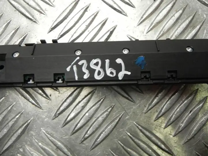 Audi A8 S8 D3 4E (2005 - 2007) 4E1927137ER Другие включатели / ручки/ переключатели — фото 3