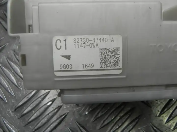 Toyota Prius (XW30) (2009 - 2015) 8273047440 Фильтр ГБО — фото 3