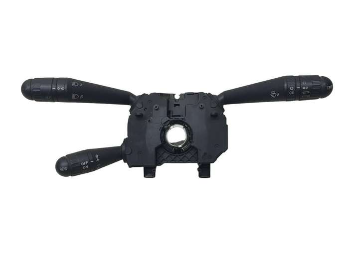 Iveco Daily 40.8 (2001 - 2009)  28206911 Комплект ручек