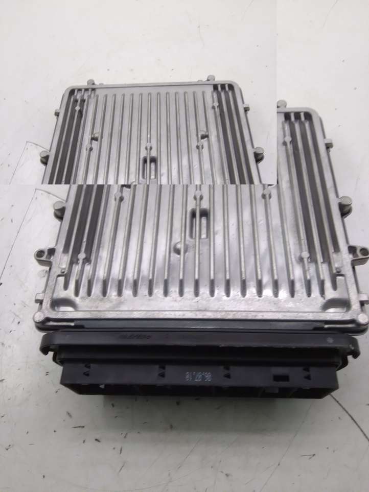 BMW 3 E90 E91 (2005 - 2012)  0281017024 Блок управления двигателя