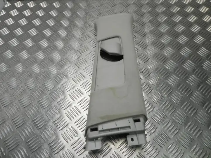 Toyota Prius (XW30) (2009 - 2015) 6241047060 Верхняя обшивка стойки B — фото 1
