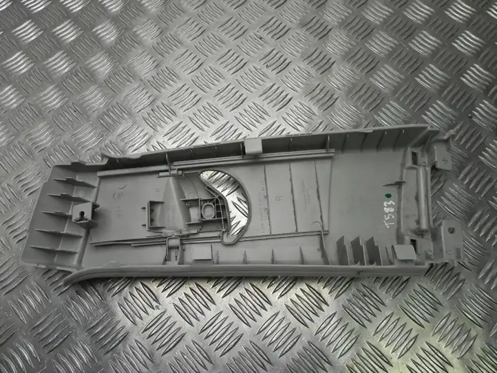 Toyota Prius (XW30) (2009 - 2015) 6241047060 Верхняя обшивка стойки B — фото 4