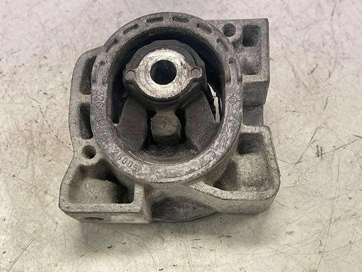 Mercedes-Benz A W169 (2004 - 2012)  A1692401018 Подушка двигателя