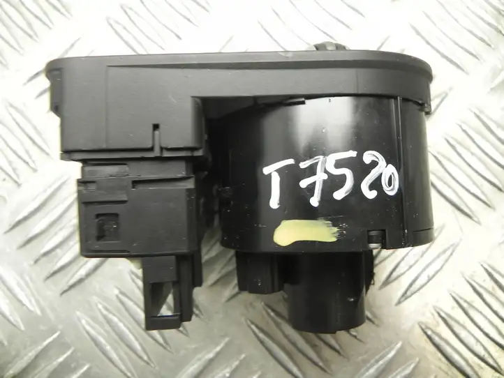 Audi A3/S3 8P (2008 - 2013) 8P1941531BR Включатель фонарей — фото 4