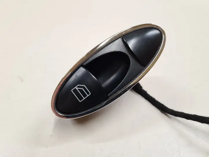 Mercedes-Benz E W211 (2002 - 2009) A2118218651 Блок кнопок стеклоподъемников — фото 2