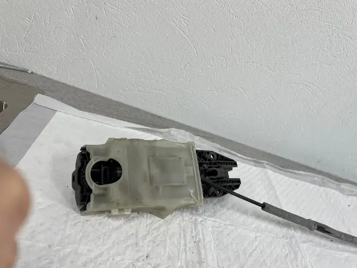 Skoda Rapid (NH) (2012 - 2019) 5N0839885H Наружная ручка двери — фото 2