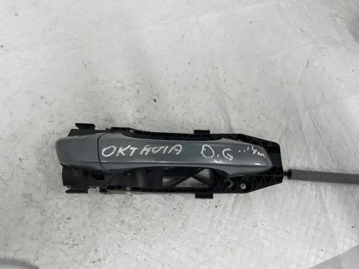 Skoda Octavia Mk3 (5E) (2013 - 2019) 5L0837885C Наружная ручка задней двери — фото 1