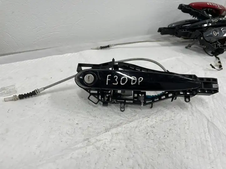 BMW 3 F30 F35 F31 (2012 - 2018) 7259828 Наружная ручка двери — фото 1