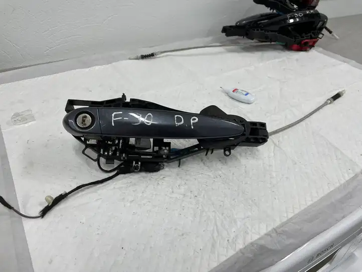 BMW 3 F30 F35 F31 (2012 - 2018) 7259828 Наружная ручка двери — фото 1
