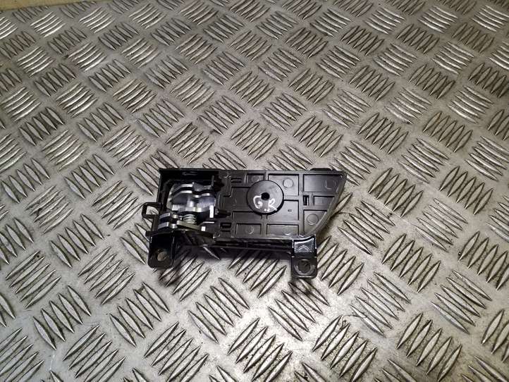 Kia Sorento (2009 - 2014)  826232P000 Внутренняя ручка