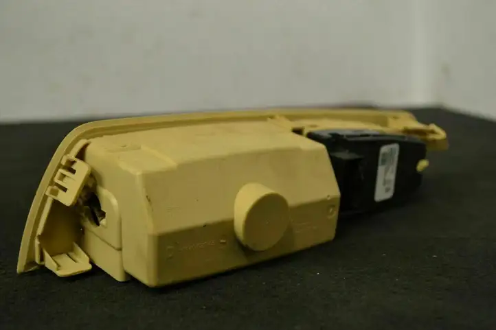 BMW 7 F01 (2008 - 2016) 9204862 Кнопка стеклоподъемников — фото 5