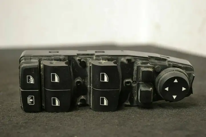BMW 7 F01 (2008 - 2016) 9241915 Блок кнопок стеклоподъемников — фото 3