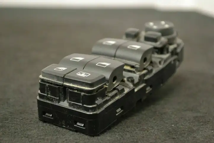 BMW 7 F01 (2008 - 2016) 9241915 Блок кнопок стеклоподъемников — фото 5