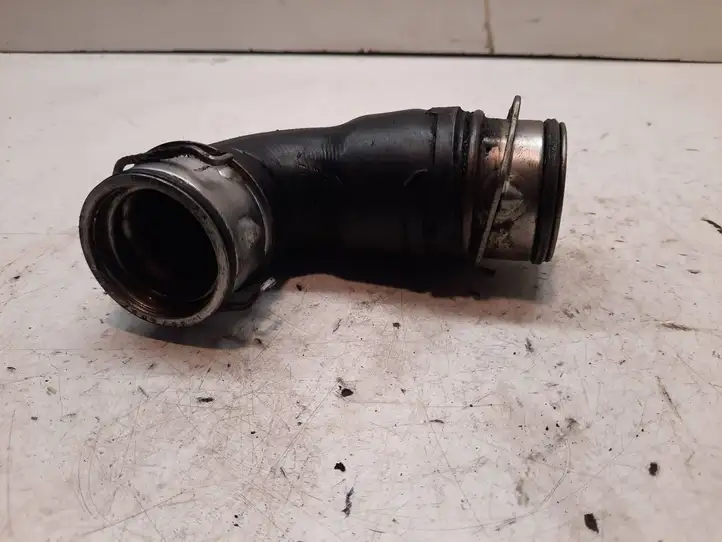 Audi A3/S3 8P (2003 - 2005) 1t0145790b Трубки интеркулера / Шланги интеркулера — фото 2