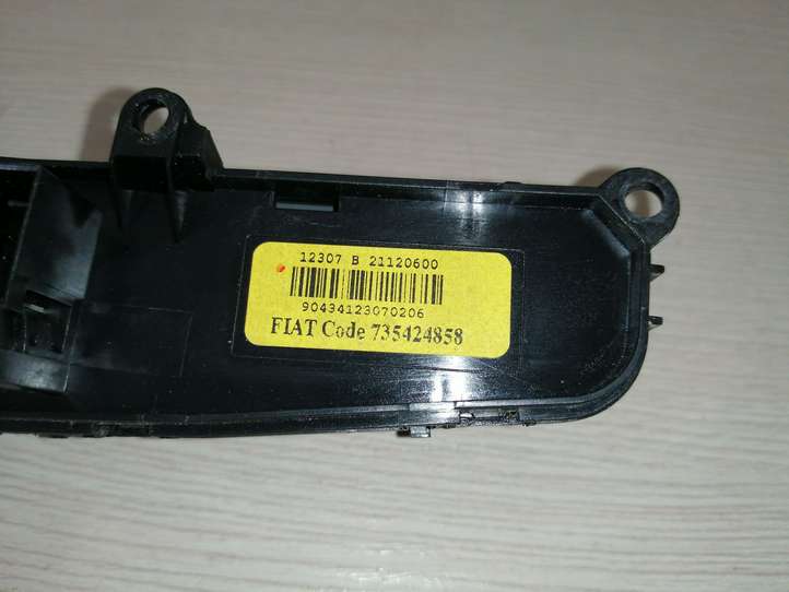 Fiat Bravo (2007 - 2014)  735424858 Блок переключателей
