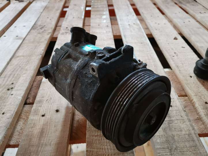Opel Vectra (2002 - 2005)  24411249 Компрессор (насос) кондиционера воздуха