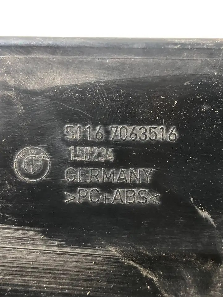 BMW 5 E60 E61 (2004 - 2010) 7063516 Крышка бардачка — фото 2