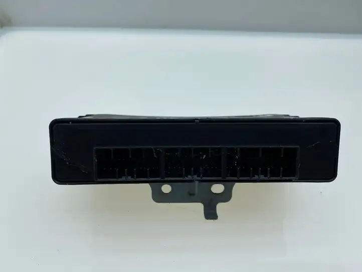 Subaru Legacy (2003 - 2009) 88281AG370 Блок иммобилайзера — фото 3