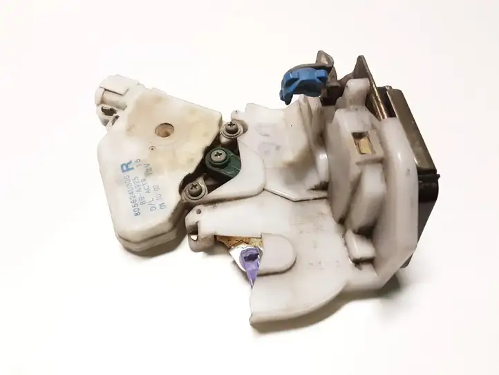 Nissan X-Trail T30 (2001 - 2007) 805524U300 Замок задней двери — фото 2
