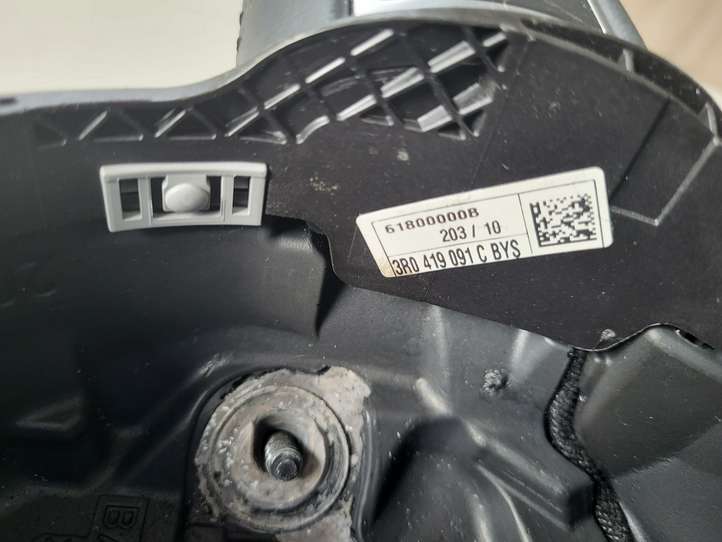 Seat Exeo (3R) (2008 - 2013)   Руль