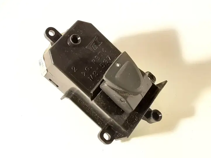 Honda Civic (2006 - 2011) M31537 Кнопка стеклоподъемников — фото 1