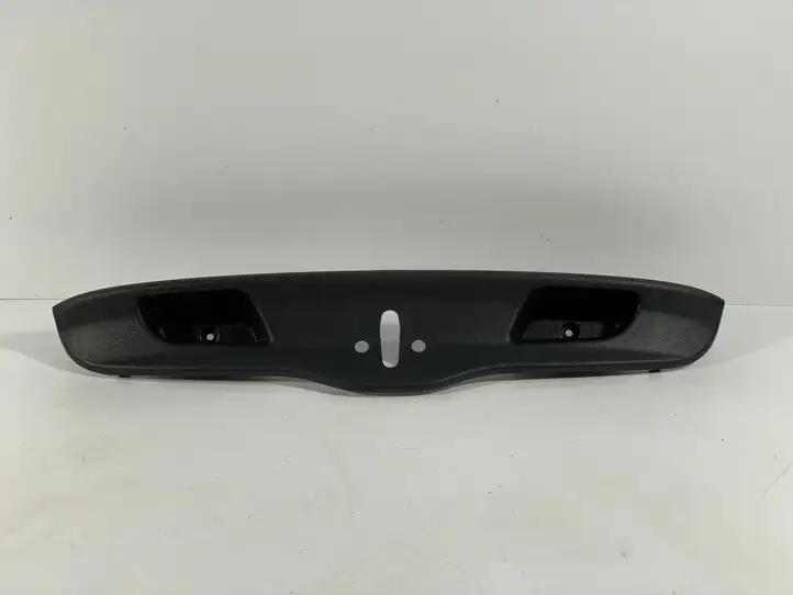 Volvo C30 (2007 - 2010) 30674787 Комплект обшивки крышки багажника — фото 1