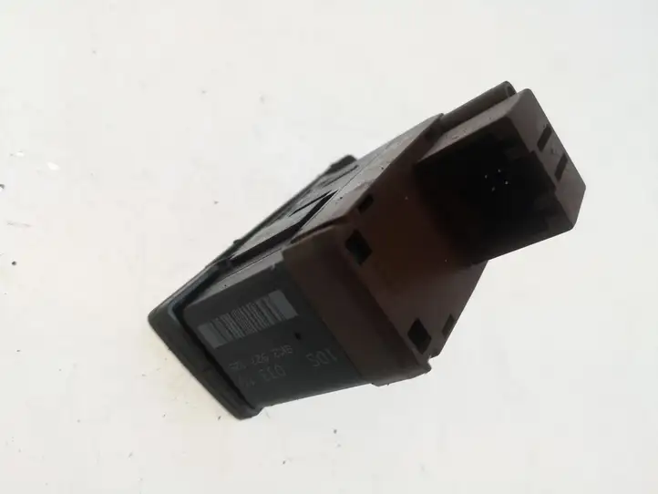 Audi A4 S4 B8 8K (2007 - 2011) 8K2927325 Другие включатели / ручки/ переключатели — фото 3