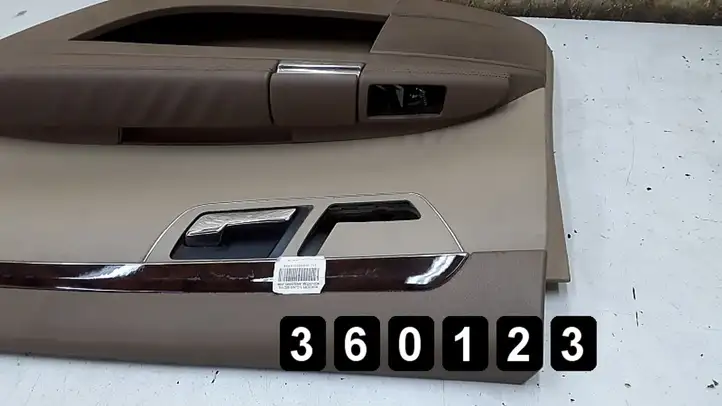 Mercedes-Benz S W221 (2005 - 2013) Обшивка передней двери — фото 3