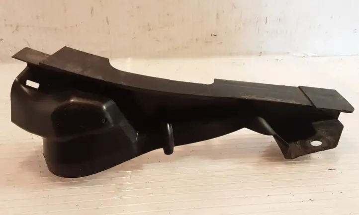 Audi A7 S7 4G (2010 - 2014) 4G0805233 Прочие детали моторного отсека — фото 2