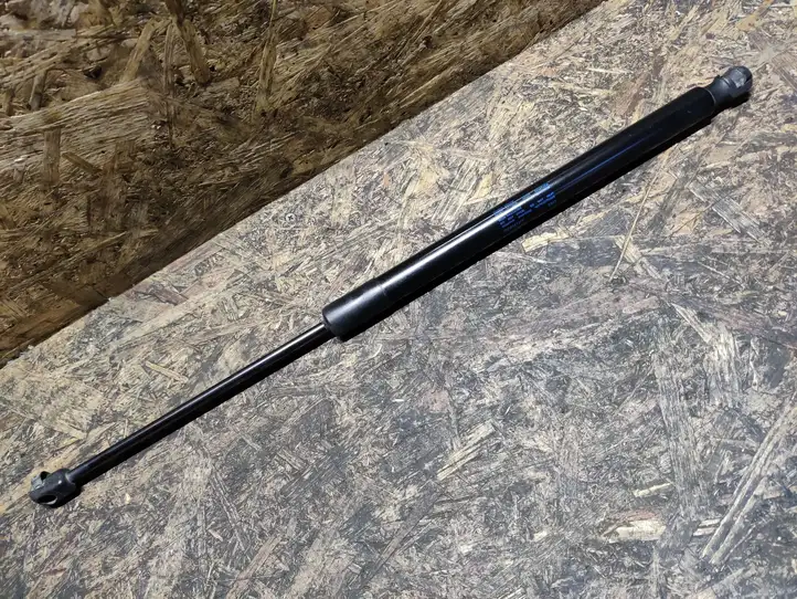 Volkswagen Golf VII (2013 - 2019) 5G9827550 Амортизатор крышки багажника — фото 1