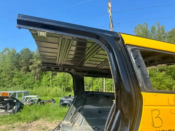 Hummer H2 (2002 - 2009) Задняя часть кузова — фото 3