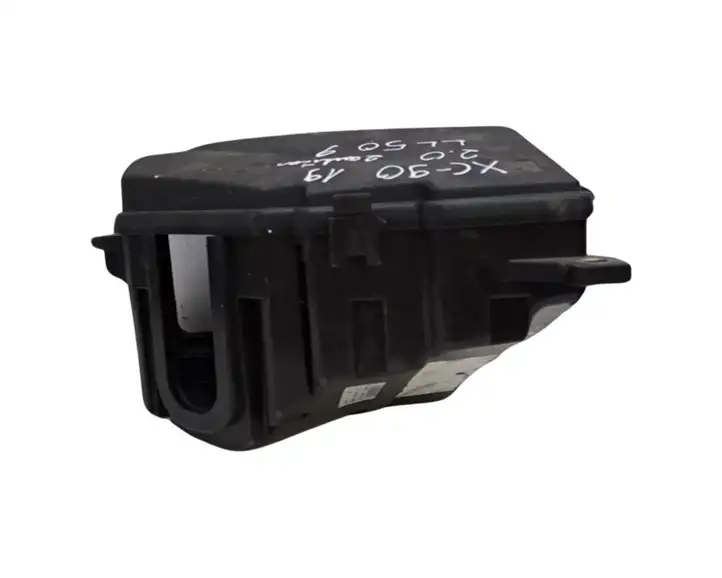 Volvo XC90 (2014 - 2019)  31398001 Ящик предохранителей (комплект)