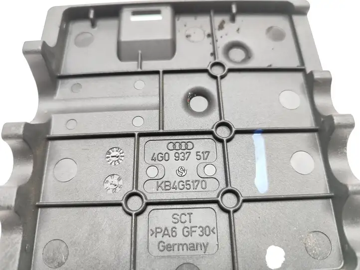 Audi A6 C7 (2014 - 2018) 4G0937517 Клеммный узел плюсовых проводов — фото 3
