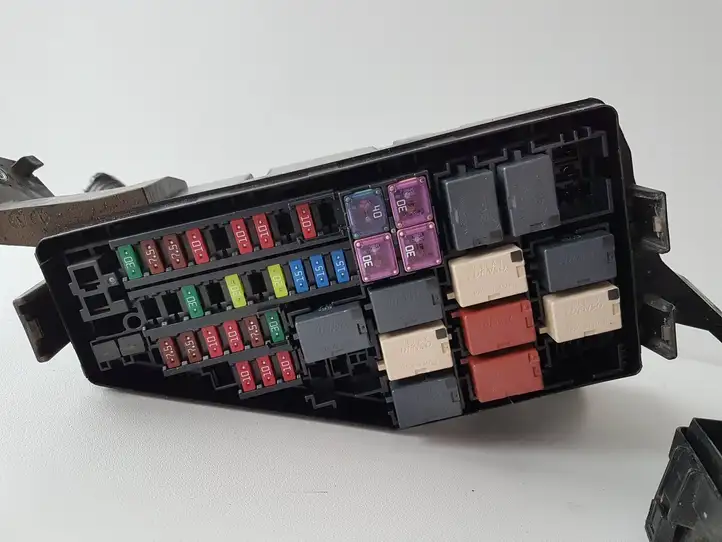 Honda HR-V (2015 - 2020) 7093XA1 Блок предохранителей (комплект) — фото 1