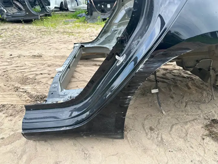 Tesla Model 3 (2017 - 2023) Задняя часть кузова — фото 6