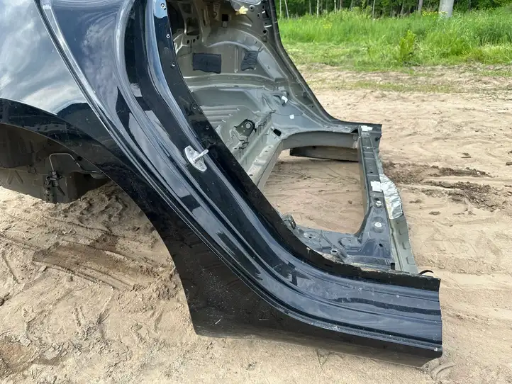 Tesla Model 3 (2017 - 2023) Задняя часть кузова — фото 14