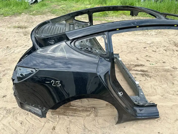 Tesla Model 3 (2017 - 2023) Задняя часть кузова — фото 21