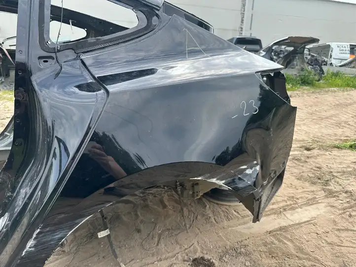 Tesla Model 3 (2017 - 2023) Задняя часть кузова — фото 26