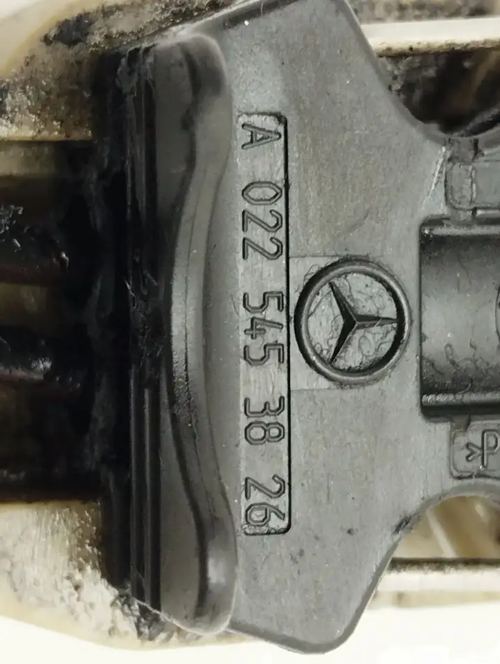 Mercedes-Benz C W204 (2007 - 2014) A0225453826 Проводка топливных форсунок — фото 10