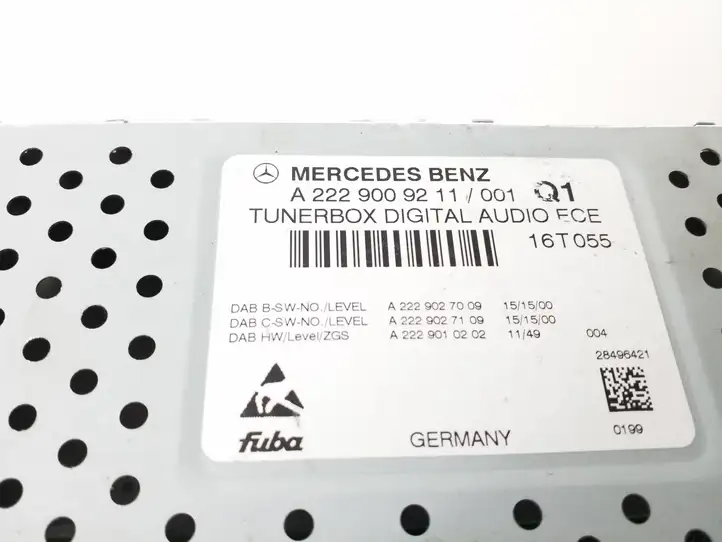 Mercedes-Benz CLS C218,X218 (2011 - 2017) A2229009211 Магнитола / мультимедийная система — фото 2