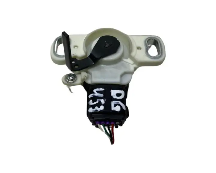 Toyota Auris E180 (2012 - 2018)  8951047050 Датчик тормозной педали