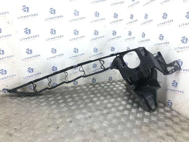 BMW X6 E71 (2008 - 2014)  9152262 Держатель крыла