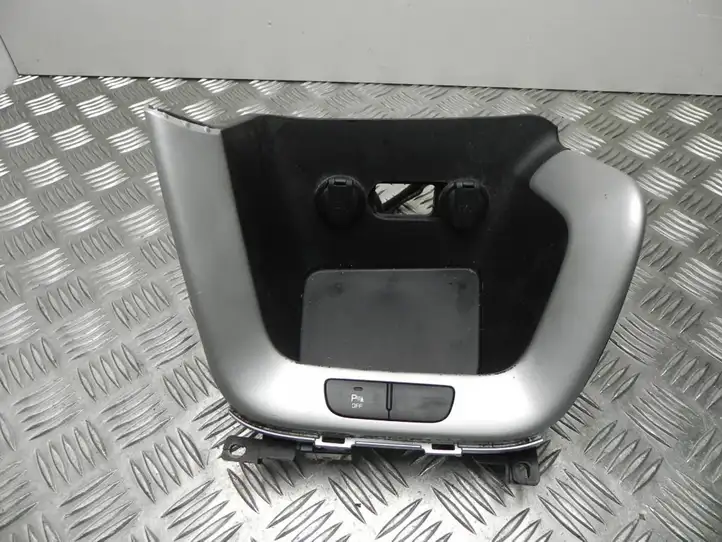 Kia Ceed (2012 - 2015) 84631A2800 Бардачок в сборе — фото 1