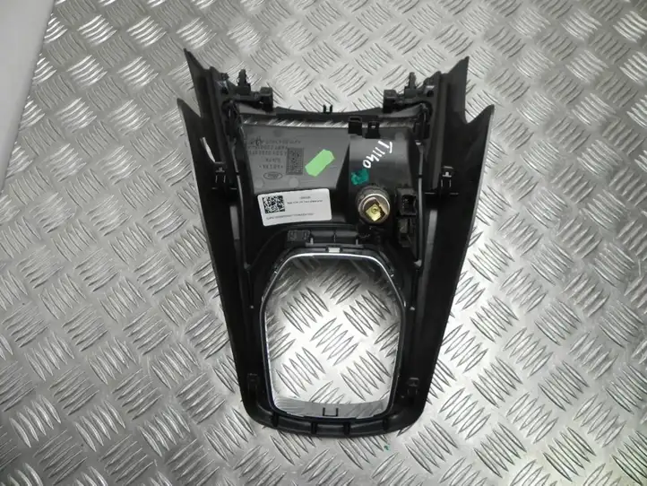 Ford B-MAX (2012 - 2018) AV11R045H20ADW Отделка магнитолы — фото 4