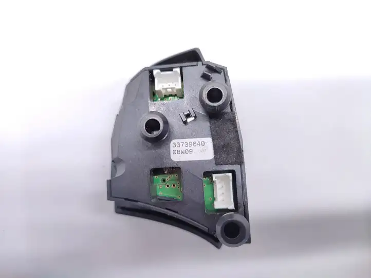 Volvo V70 (2007 - 2013) 30739640 Кнопки на рулевом колесе — фото 4